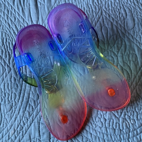 Michael Kors Little Girl's‎ Rainbow Jelly Sandals Size - Picture 5 of 9